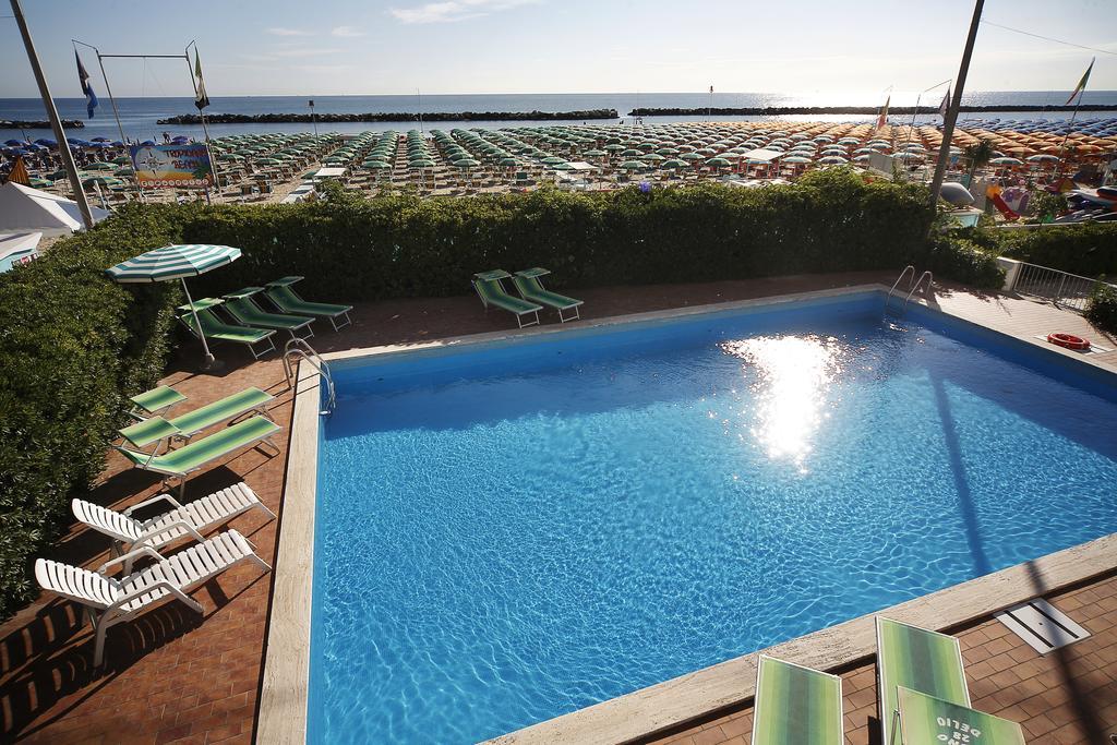 Hotel Villa Sole Resort Bellaria-Igea Marina Exterior photo